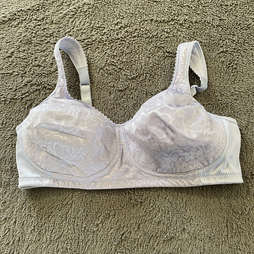 Playtex 18 hour 36C Bra